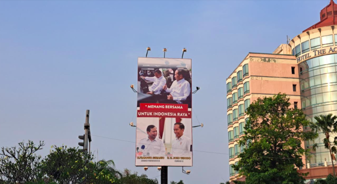 billboard jokowi dan prabowo