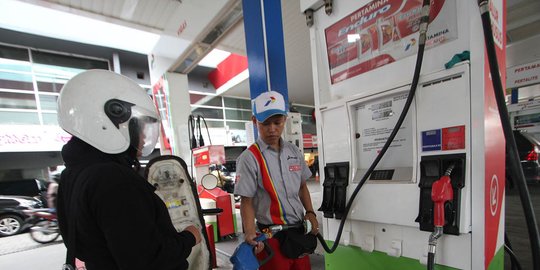 harga bbm pertamina turun drastis hari ini, cek rincian harganya