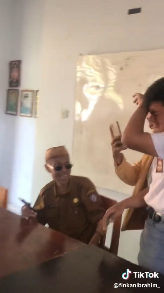 video prank ultah di sekolah ini viral gurunya ikut ambil peran sampai siswa nangis