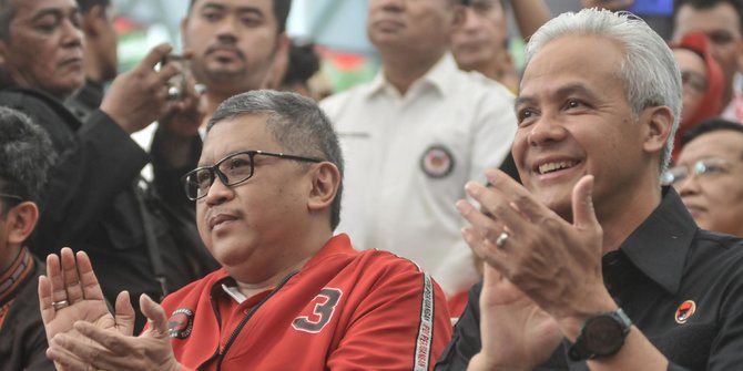 VIDEO: Ganjar Ngaku ke Relawan Ponselnya Rusak, Terlalu Banyak Ucapan Selamat