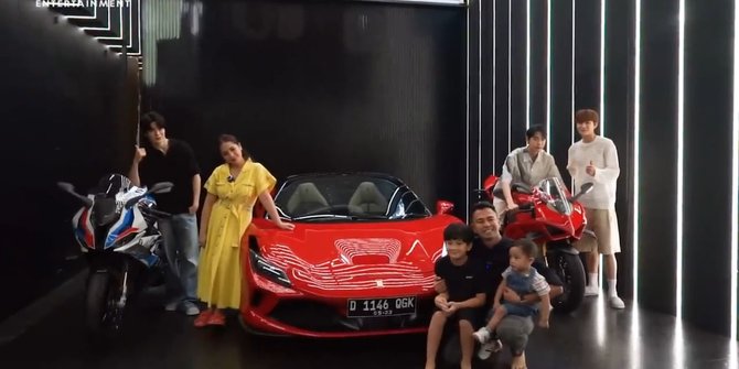 Intip Koleksi Mewah Raffi Ahmad, Mobil dan Motornya Bikin Member NCT Melongo