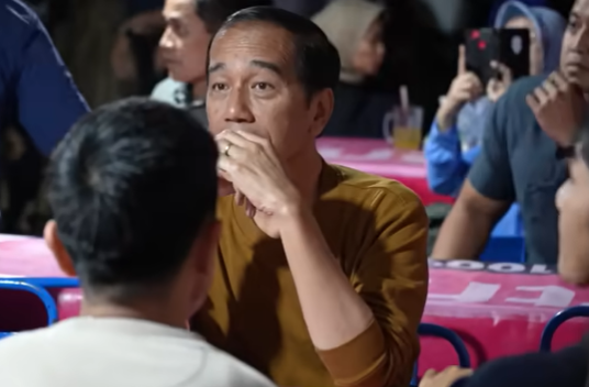 momen presiden jokowi makan bakmi legendaris di jogja pemilik kaget