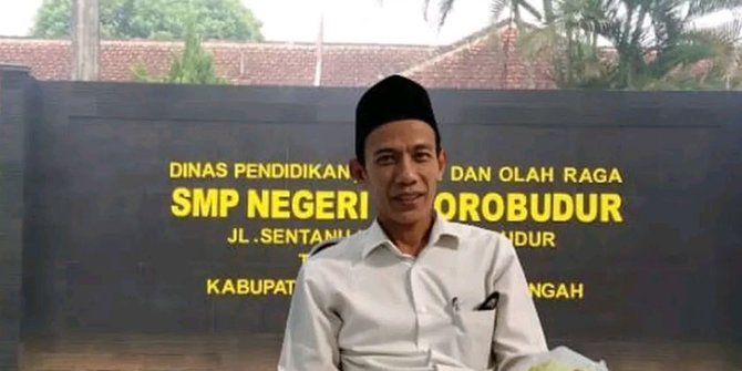 Gaji Tak Cukup, Guru Honorer di Magelang Ini Rela Kerja Sampingan Kuli