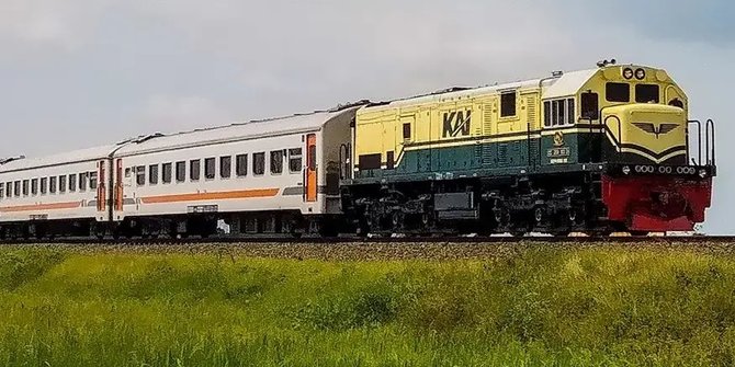 ilustrasi kereta api indonesia