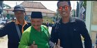 Foto Bareng Pelapor, Buronan Kasus UU ITE Langsung Diciduk Polisi