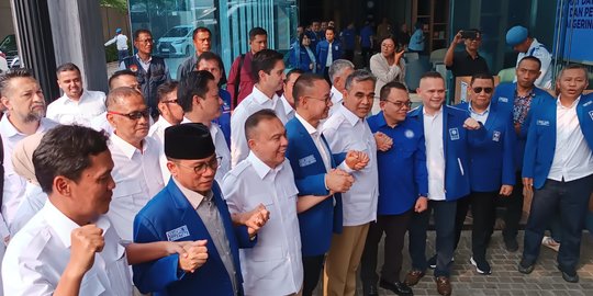 Tanpa Prabowo, Rombongan Gerindra Tiba di DPP PAN