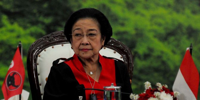Megawati Sampaikan Pidato Politik Secara Tertutup di Rakernas III