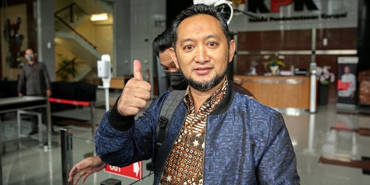 KPK Geledah Rumah Eks Kepala Bea Cukai Andhi Pramono di Batam