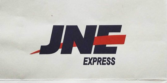 kisah johari zein, jadi front office di hotel sultan hingga bangun jne