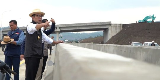 Padalarang Jadi Stasiun Terakhir Kereta Cepat, Ridwan Kamil: Ke Kotanya Naik Reguler