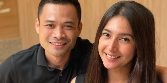 Jarang Tersorot, Potret Ganteng Reshwara Suami Nabila Syakieb yang Dijuluki Hot Daddy