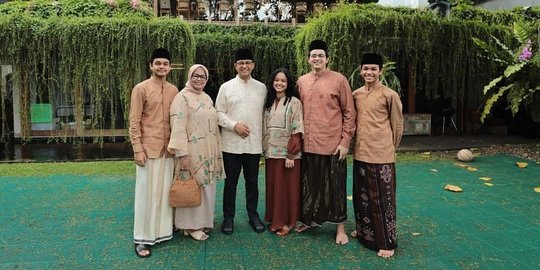 Anies Baswedan 'Digempur' di Medsos, Ini Reaksi Anak dan Istrinya