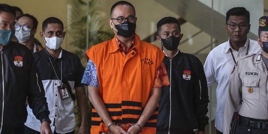 Membandingkan Aset Mewah Rafael Alun dengan Andhi Pramono yang Disita KPK