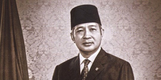 Di Balik Senyum Soeharto Ada Amarah yang Tersembunyi