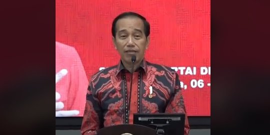 Beredar Video Jokowi Puji Ganjar saat Rakernas PDIP Tertutup