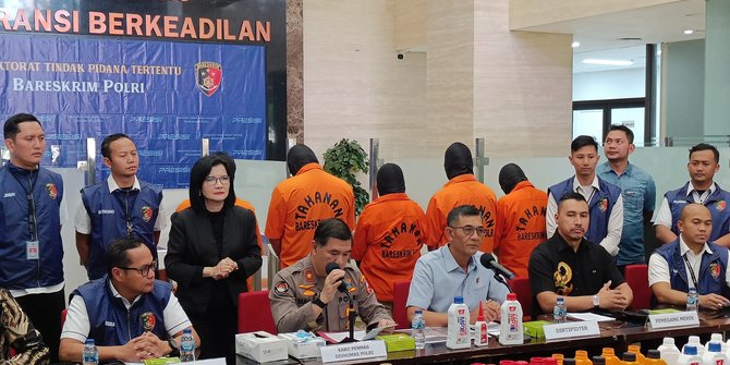 Bikin Oli Abal-Abal, Komplotan Ini Cuan Rp6,5 Miliar Sebulan