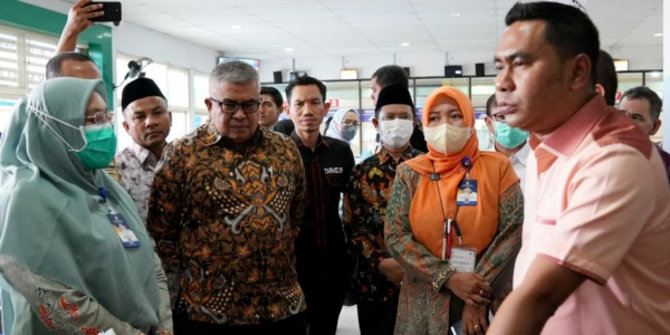 Banyak Dokter Tak Hadir, Pasien RSUZA Banda Aceh Menumpuk di Poliklinik
