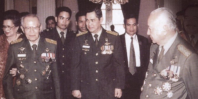 Barisan Jenderal Pendukung Soeharto dengan yang Berani Melawan