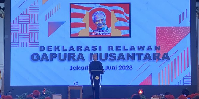 Ganjar Puji Jokowi: Sosok yang Berani Tunjukkan Indonesia Berdaulat di Bidang Politik