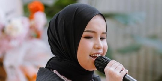 Sukses Raih Golden Buzzer, Putri Ariani Dulu Pernah Dibikin Enggak Menang saat Lomba