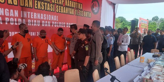 Penangkapan Bandar 124 Kg Sabu di Riau Menegangkan, Mobil Polisi Ringsek Ditabrak