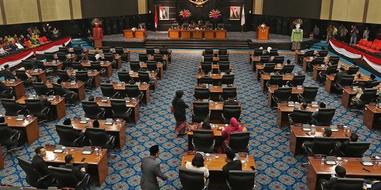 Rapat Bareng Pemprov, DPRD Sentil Pemberian Hibah: Ada Efek buat Masyarakat Enggak?