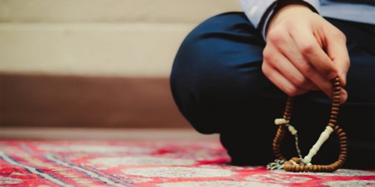 Bacaan Setelah Sholat, Lengkapi dengan Zikir dan Doa