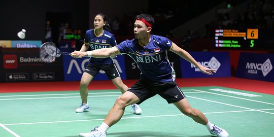 Aksi Rinov/Pitha Tumbangkan Wakil Prancis Dua Set Langsung di Indonesia Open 2023