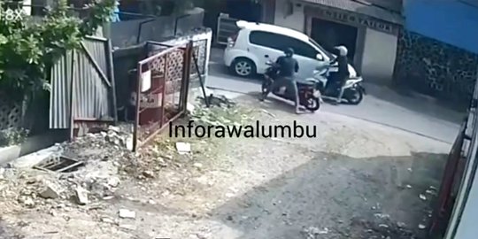 Pria ini Rela Lempar Motornya Buat Mengadang Pelaku Curanmor yang Kabur