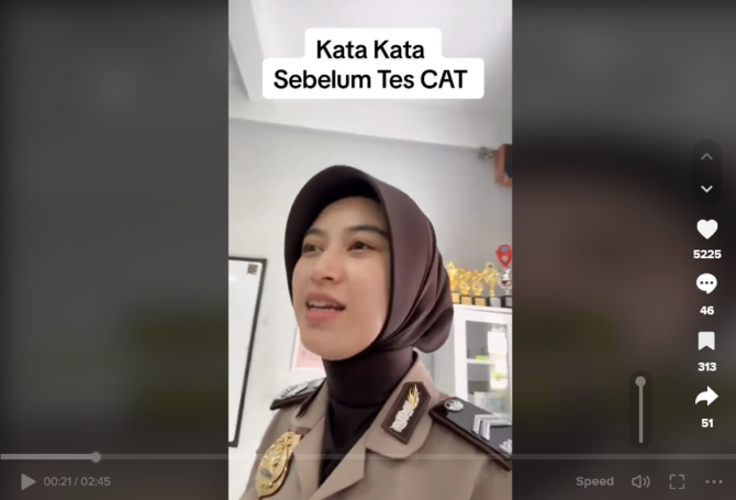 kecantikan polwan bertugas di tes casis polri