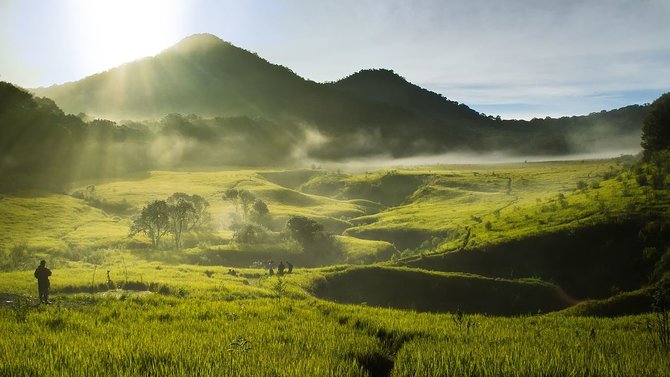 ilustrasi gunung papandayan