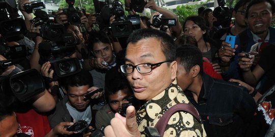 begini penjelasan mk tak acuhkan 'celotehan' denny indrayana