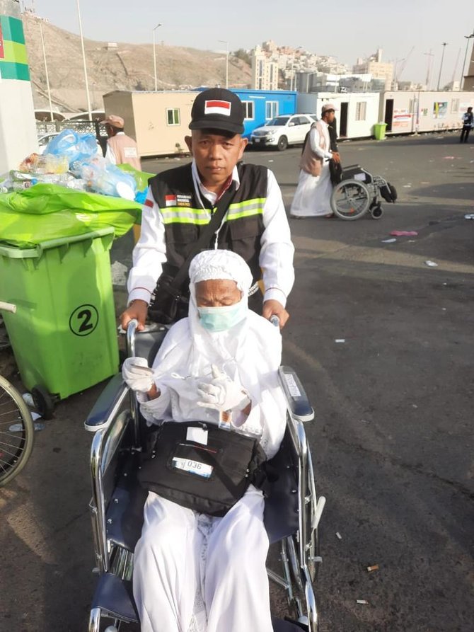 indo hanna jemaah asal bone sembuh stroke setelah minum zamzam