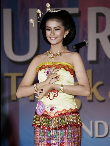 aktif berkegiatan ini prestasi lita hendratno finalis miss indonesia 2018 saat muda