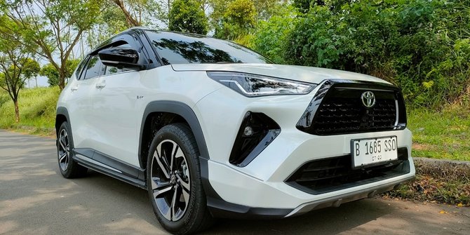 Berita Foto: Dari Dekat dengan Toyota Yaris Cross Hybrid GR