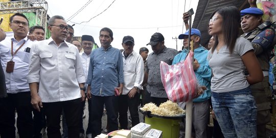 Cek Pasar Mardika Ambon Jelang Iduladha, Mendag: Stok Bapok Melimpah, Harga Stabil