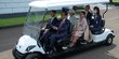 Momen Jokowi Sopiri Kaisar Jepang Keliling Kebun Raya Bogor hingga Tanam Pohon Gaharu
