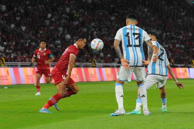 timnas indonesia vs argentina di gbk