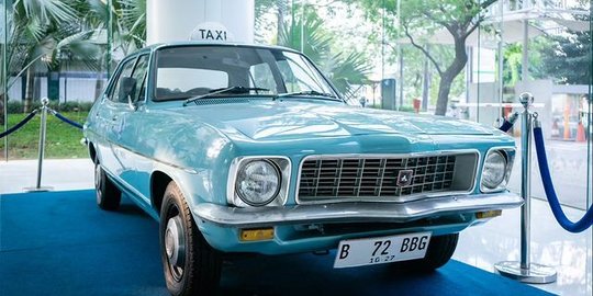 Mobil Legendaris, Ini Penampakan Taksi Pertama Blue Bird Beroperasi 51 Tahun Lalu