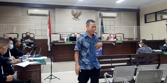 Mantan Pejabat Sekwan Akui Terima THR Ratusan Juta Rupiah dari Anggota DPRD Jatim