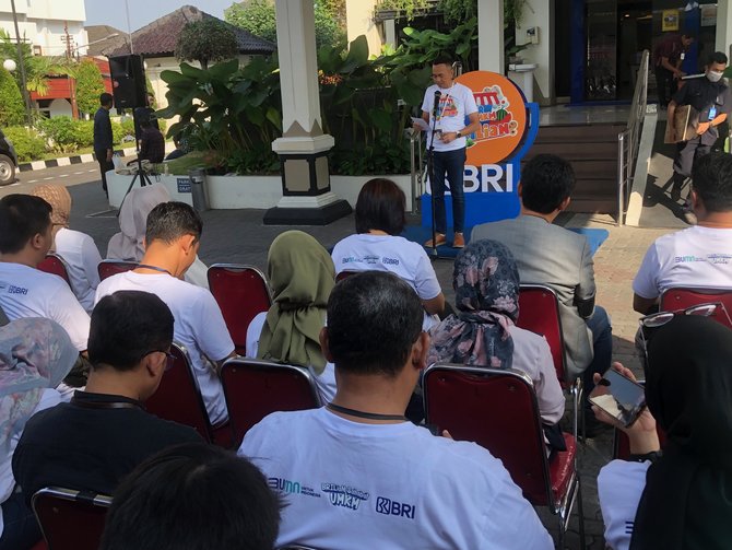 bazar umkm brilian di kantor ro bri yogyakarta