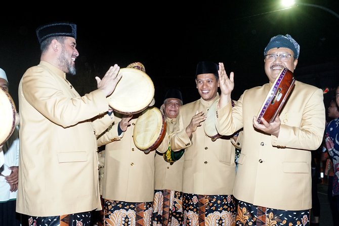 pembukaan rakerkomwil iv ke 18 apeksi di kota pasuruan