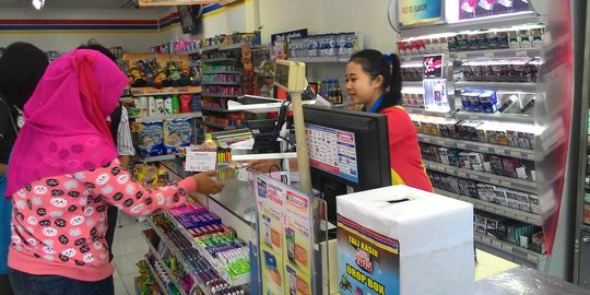 Begini Cara Tarik Tunai Tanpa Kartu Atm Di Indomaret Untuk Nasabah Bank