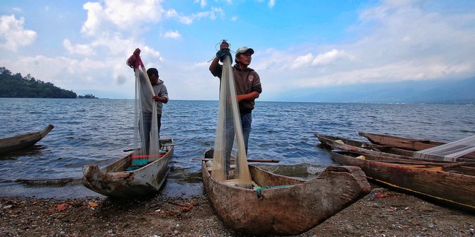 Berburu Ikan Bilih, Jadi Sumber Alam Berharga Nelayan Tradisional di Danau Singkarak