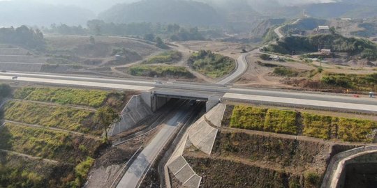 WIKA Fokus PSN, Torehkan Progres Baik di Segmen Jalan Tol Hingga Industrial Plant