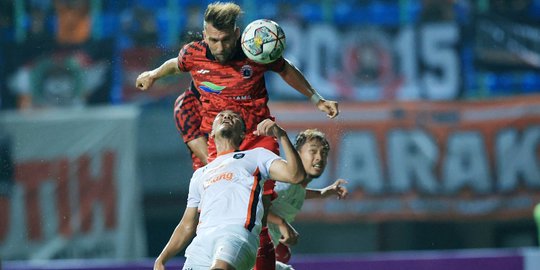 Sempat Diwarnai Mati Lampu, Ini Momen Sengit Persija Jakarta Tekuk Ratchaburi FC 1-0