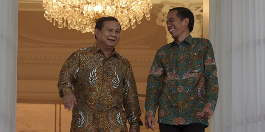 Usai Bertemu Jokowi di Istana, Prabowo Cerita Lagi Sering Terbang ke Solo