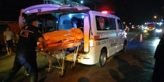 Bus Adu Banteng dengan Motor di Pasuruan, Satu Orang Meninggal Dunia