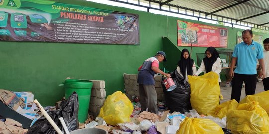 Sekolah-sekolah di Banyuwangi Didorong Mengelola Sampah Secara Berkelanjutan