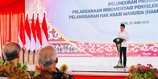 Jokowi Tawarkan Dua Korban Peristiwa 1965 Kembali jadi WNI: Jika Ingin Saya Gembira